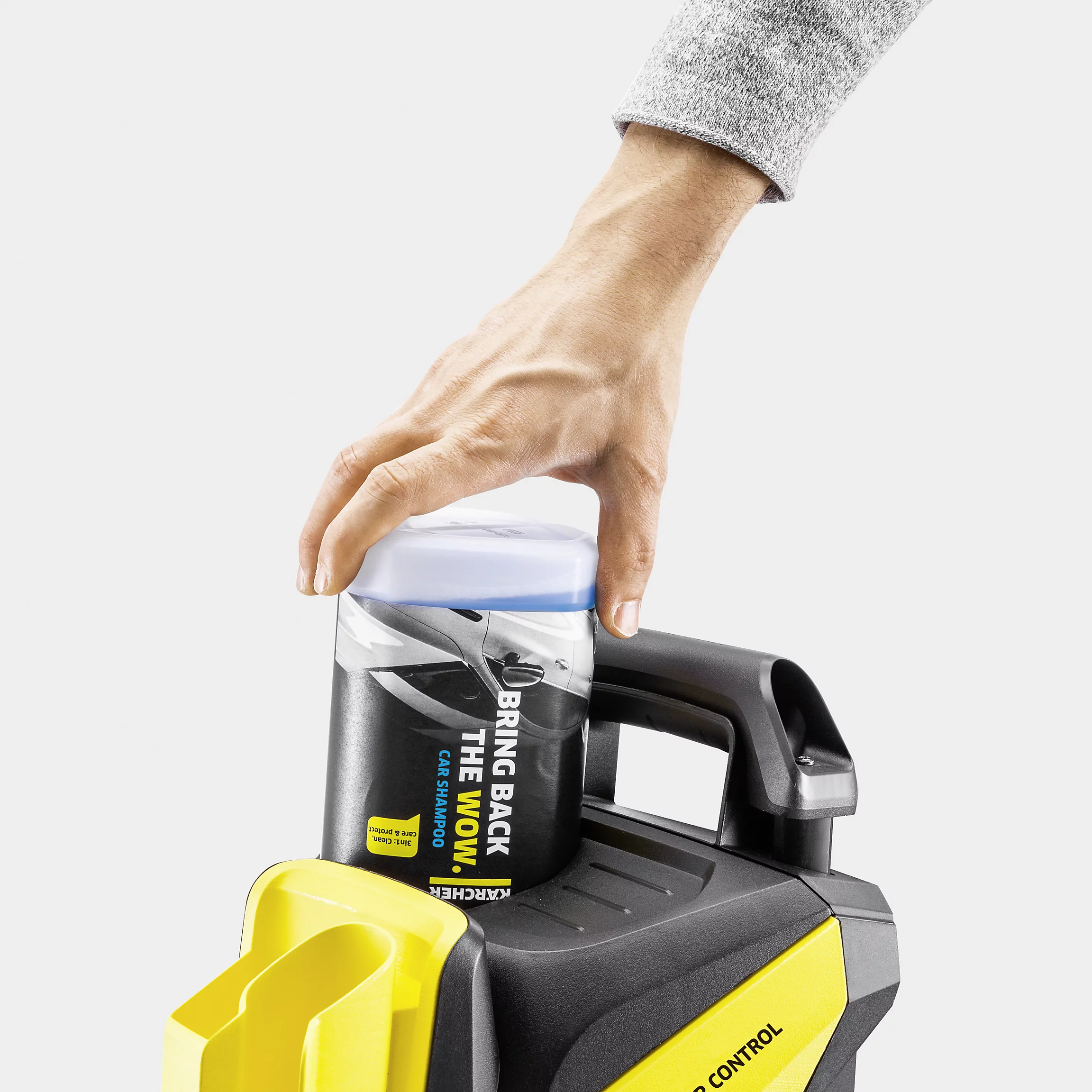 Kärcher K4 Power Control Corded Pressure washer 1.8kW – 13240320 - Image 3