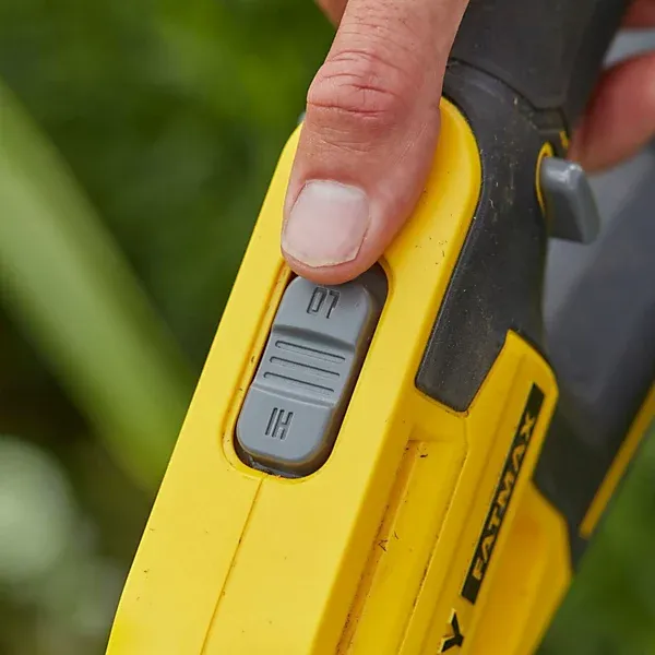 Stanley FatMax V20 18V 330mm Cordless Grass trimmer – SFMCST933M1-GB - Image 5